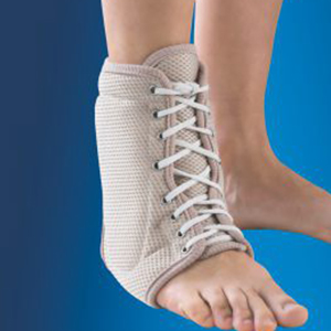 ANKLE-SPLINT